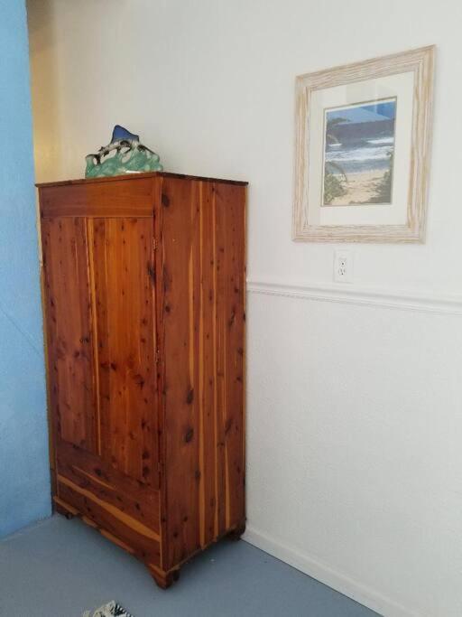 The Seahorse Apt - Lakeside And Close To The Beach Lägenhet Galveston Exteriör bild